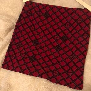 Lularoe red and black printed Cassie pencil skirt